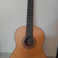Chitarra classica Yamaha
