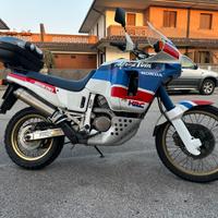 Honda Africa Twin 650