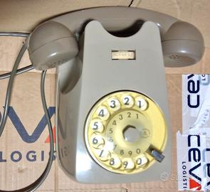 Telefono a disco grigio modello da muro Sip 