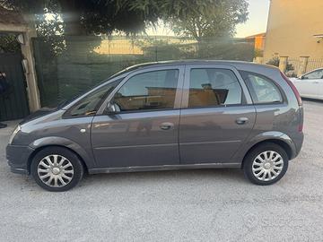 Opel meriva 1700