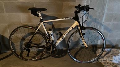Bici da corsa in alluminio uomo