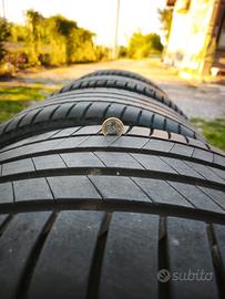 Bridgestone Turanza 245/40R19 94W 