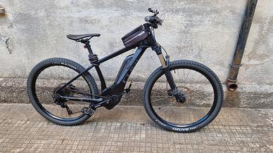  E-BIKE CUBE 