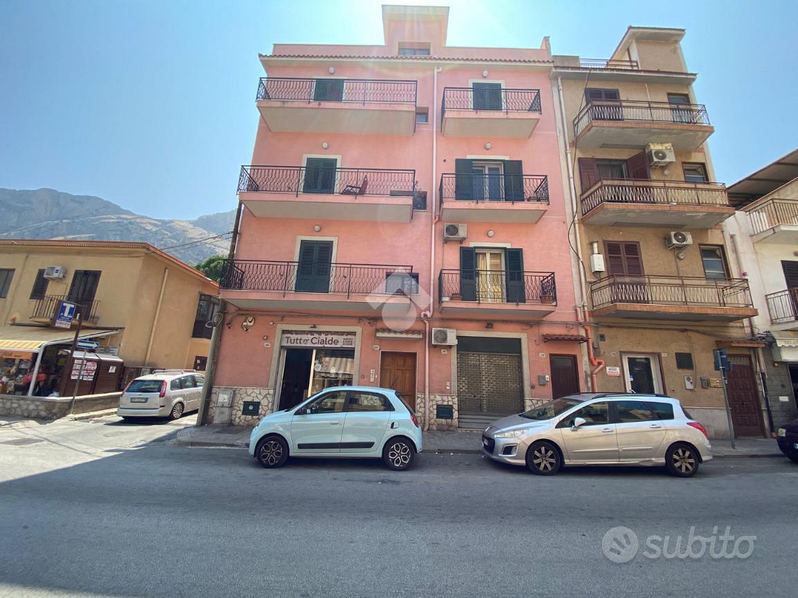 4 LOCALI A CAPACI - Vista 2