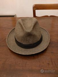 Cappello vintage in feltro marca Brasiliano 