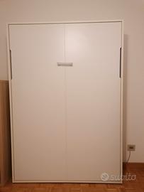 Letto matrimoniale a scomparsa