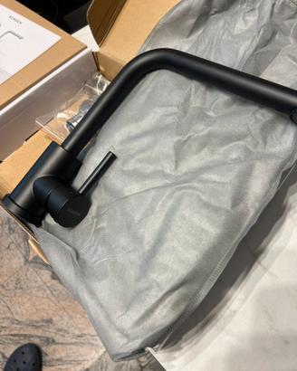 Rubinetto cucina schock Kantus nero opaco