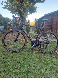Bicicletta gravel 