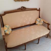 Divano stile Luigi xvi