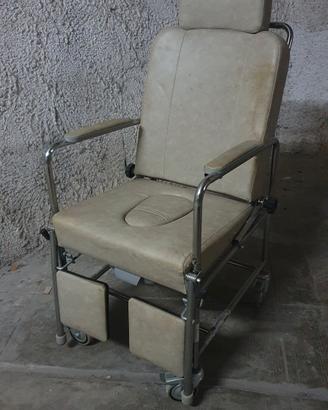 poltrona con schienale ribaltabile