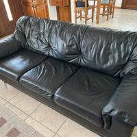 divano in pelle nera (3 divani)