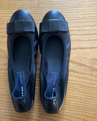 1 paio scarpe donna n 36 ballerine nere