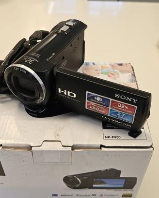 VIDEOCAMERA SONY HANDYCAM HDR-CX220E pal € 100