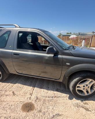 Freelander 2.0TD cambio automatico e gancio traino