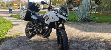 Bmw f700gs