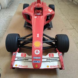 FERRARI F1 KYOSHO 2004