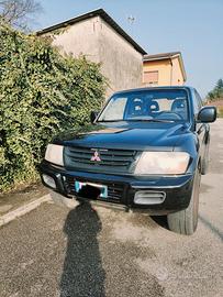 MITSUBISHI V60 V6 321 PAJERO