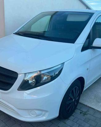 MERCEDES-BENZ Vito 109 CDI Tourer 9 POSTI! IVA I