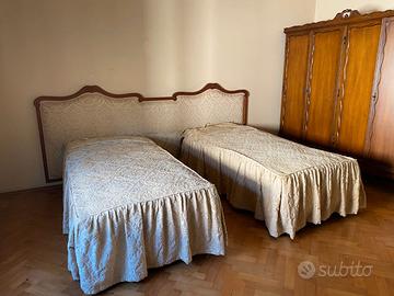 Testiera 2 letti singoli legno, velluto damascato