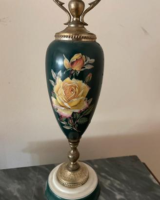 Lampada da tavolo antica