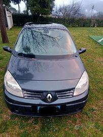 Renault Scenic 2 