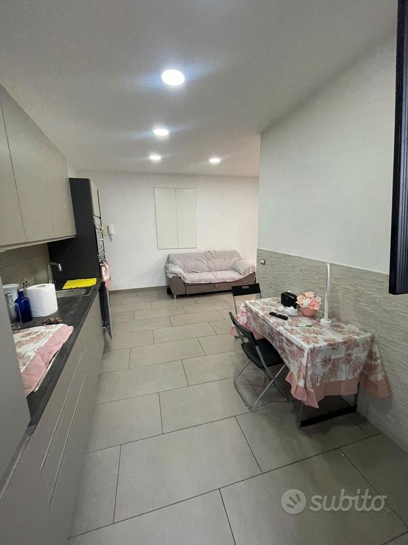 Appartamento – Napoli, San Ferdinando, Municipalità 1 - Vista 2