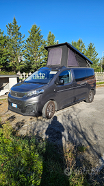 Peugeot Traveller Panama U10