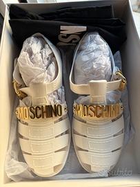 Sandali Moschino