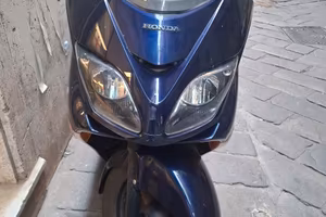 Splendido Honda Forza 29 mila km