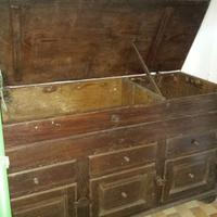 Al miglior offerente - Madia Antica in castagno