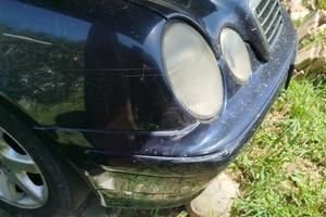 MERCEDES Classe CLK (C/A208) - 2001