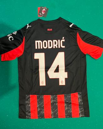 Prima maglia AC Milan Modrić 14 – Patch Champions