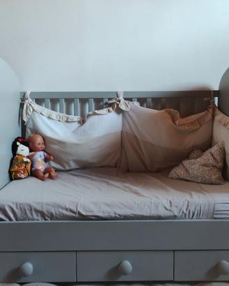 lettino con sponde ikea