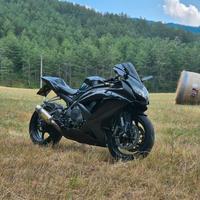 suzuki gsxr yoshimura 750 2010