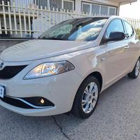 LANCIA Ypsilon 1.2 69 CV 5 porte GPL Ecochic Gol