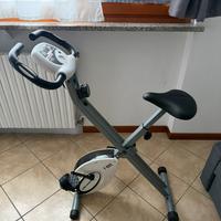 Cyclette pieghevole F-BIKE mai usata