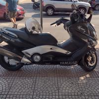 Yamaha T Max - 2005