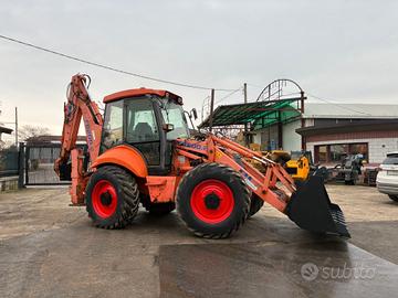 P202-TERNA FIAT HITACHI FB 200 CON TELESCOPICO