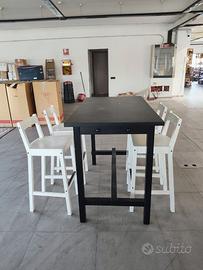 Tavolo alto stile bar
