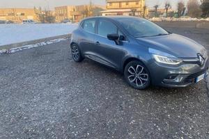 Renault clio IV Duel2