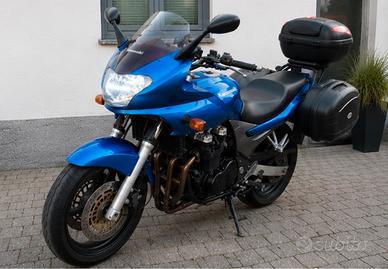 Kawasaki ZR-7S 750 – Anno 2000 – 1950€ Trattabili