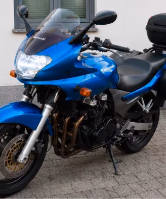 Kawasaki ZR-7S 750