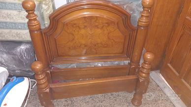 Letto singolo di radica di rovere con rete