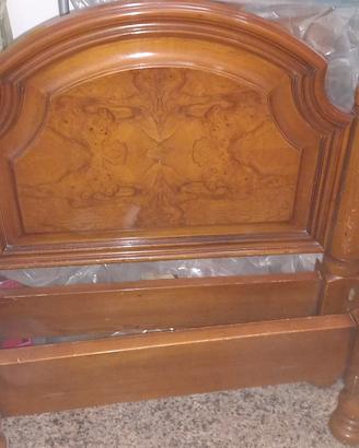 Letto singolo di radica di rovere con rete