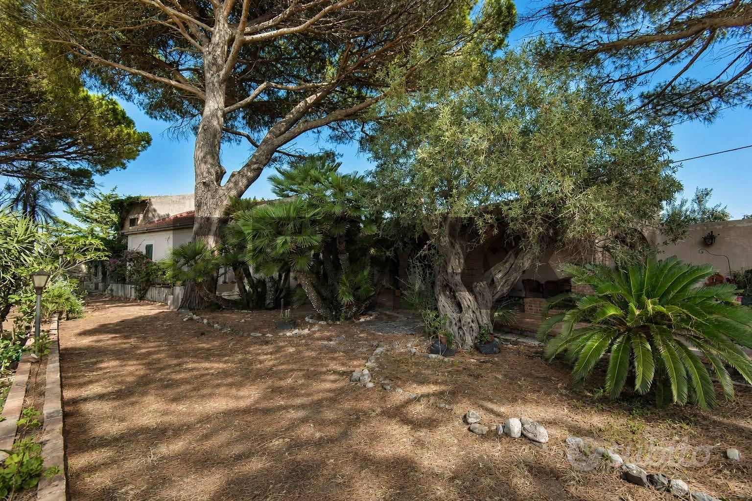 Cascina/Casale - Messina - Altro