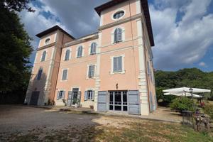 Appartamento di 60 m² con 1 locale a Cave