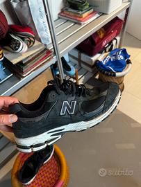 New Balance 2002r