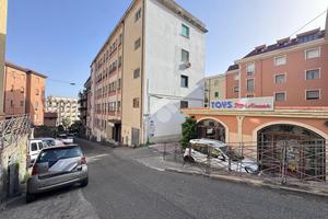 NEGOZIO A CATANZARO