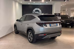 Hyundai Tucson 1.6 CRDI 48V XLine Diesel Hybrid 20