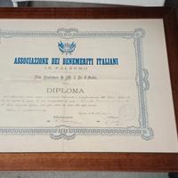 2 diplomi di università del regno
